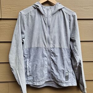 adidas Womens Small Own The Run HD Windbreaker  Running Jacket Gray  ZB